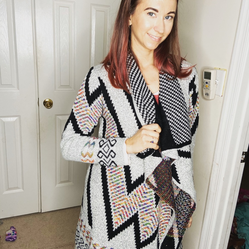 Grey Aztec Patterned Open Blanket Cardigan Sweater